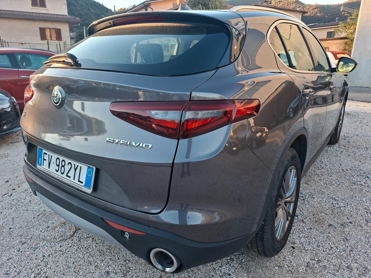Alfa Romeo Stelvio *** MOTORE FUSO ***