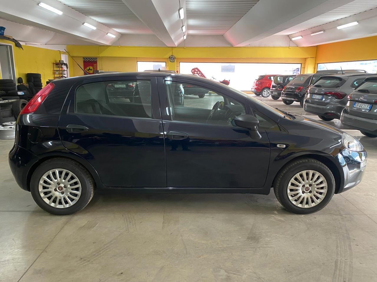 Fiat Punto 1.3 MJT II S&S 95 CV 5