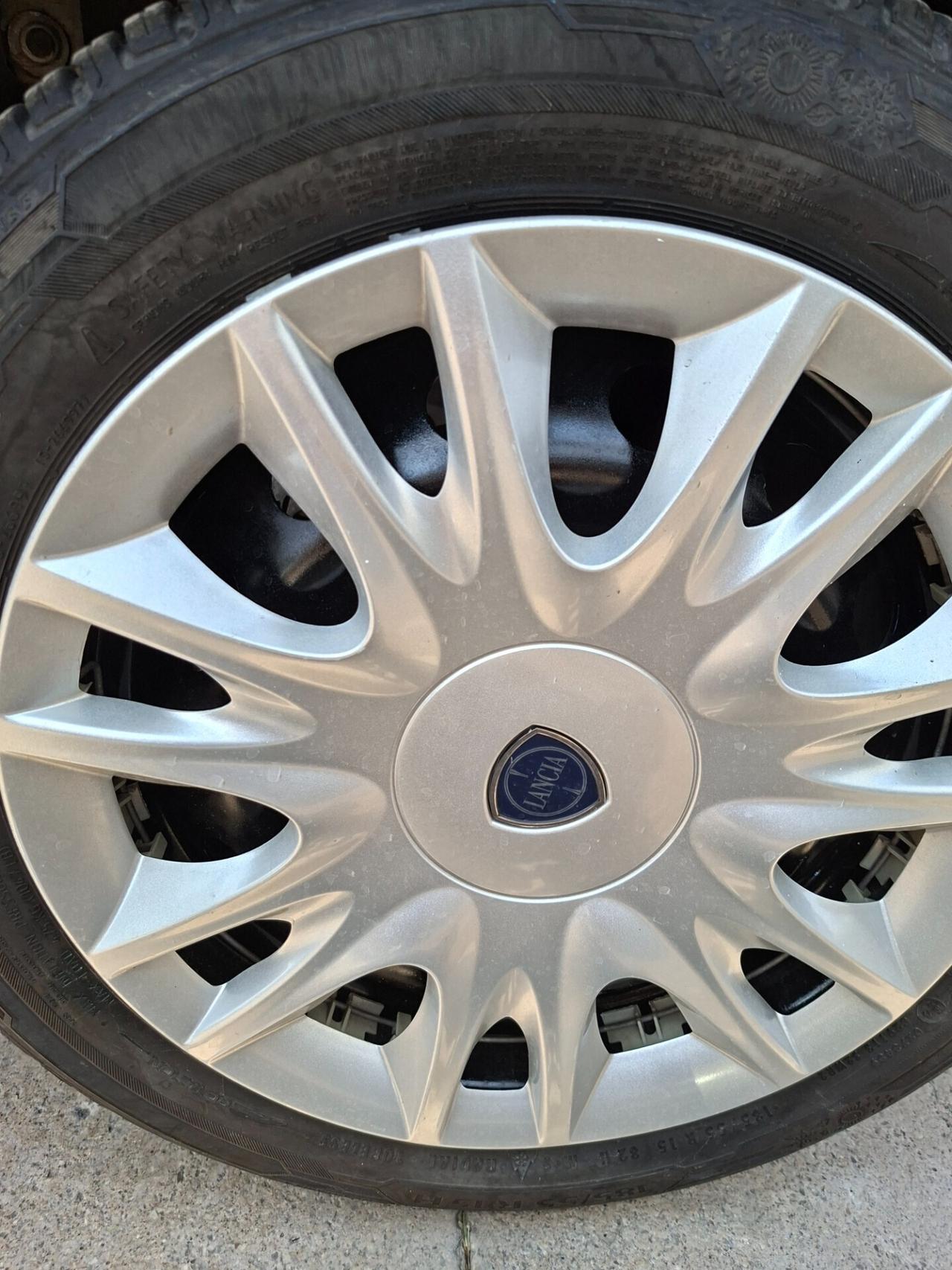 Lancia Ypsilon 1.3 MJT 16V 95 CV 5 porte S&S Elefantino
