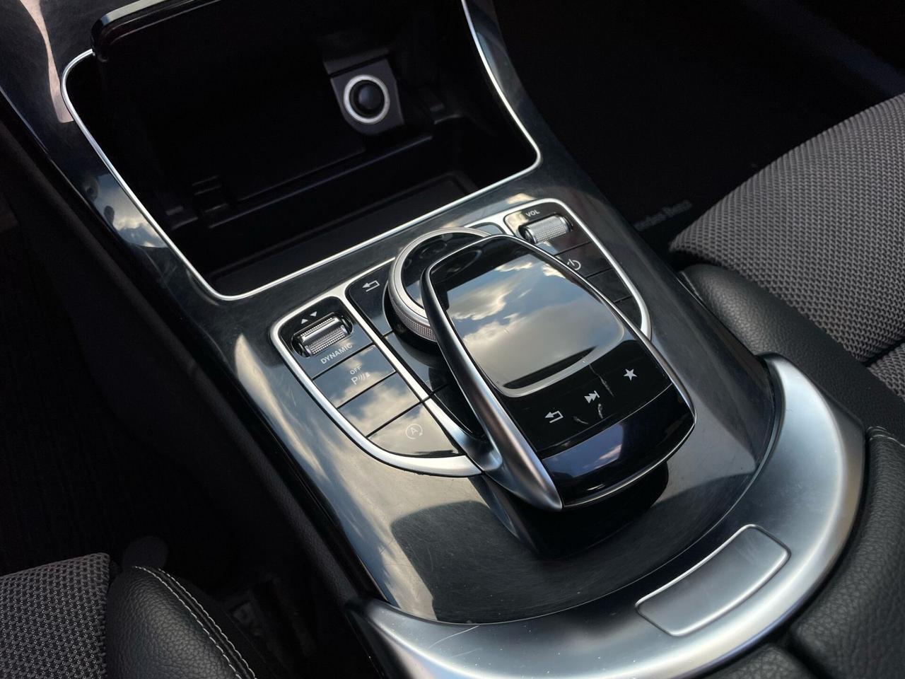 Mercedes-benz C 220 d Auto Sport