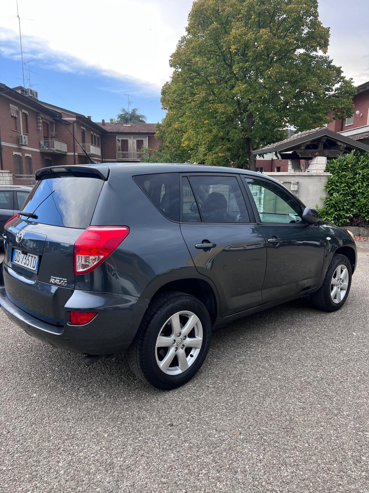 Toyota RAV 4 RAV4 2.2 D-4D 136 CV DPF Sol