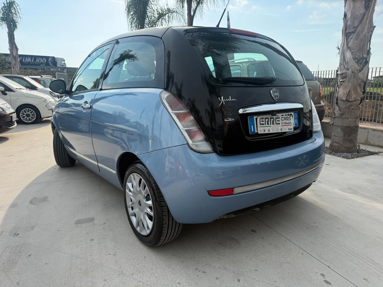 LANCIA YPSILON 2011 1.2 BENZINA/GPL 69 CV