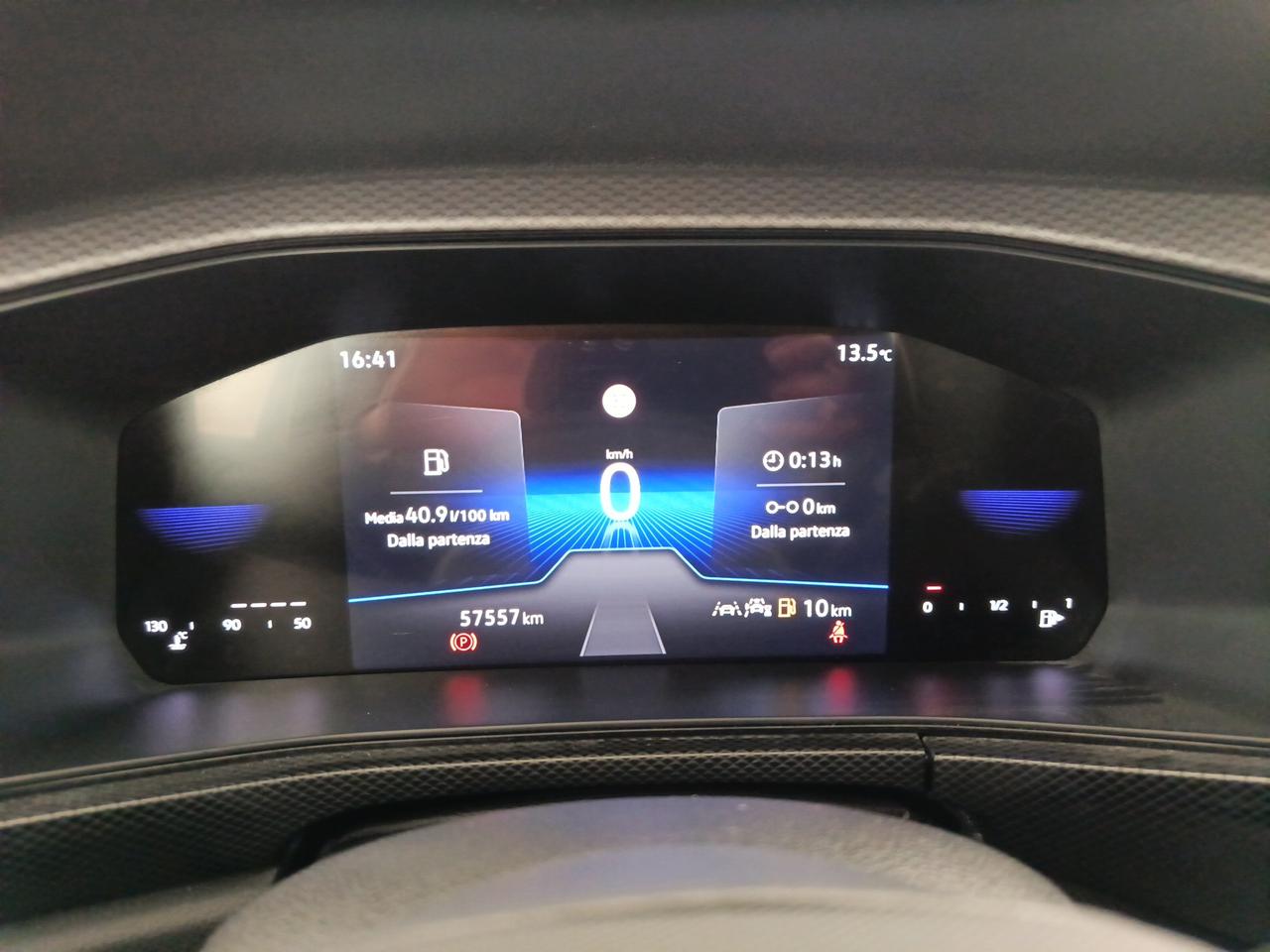 VOLKSWAGEN T-Cross - T-Cross 1.0 TSI Life