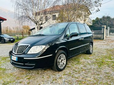 Lancia Phedra 2.2 MJT Platino