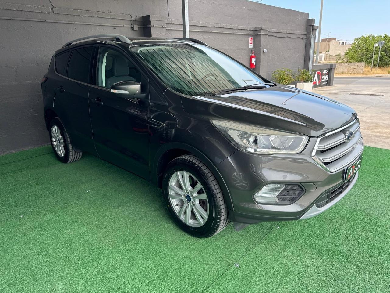 Ford Kuga 2.0 TDCI 120 CV 2WD Powershift
