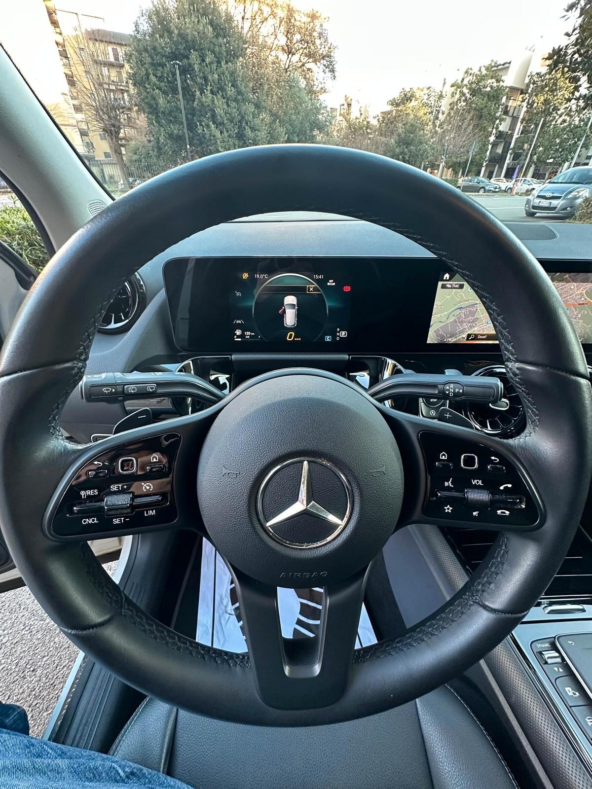 Mercedes-benz GLA 200 d Automatic Business