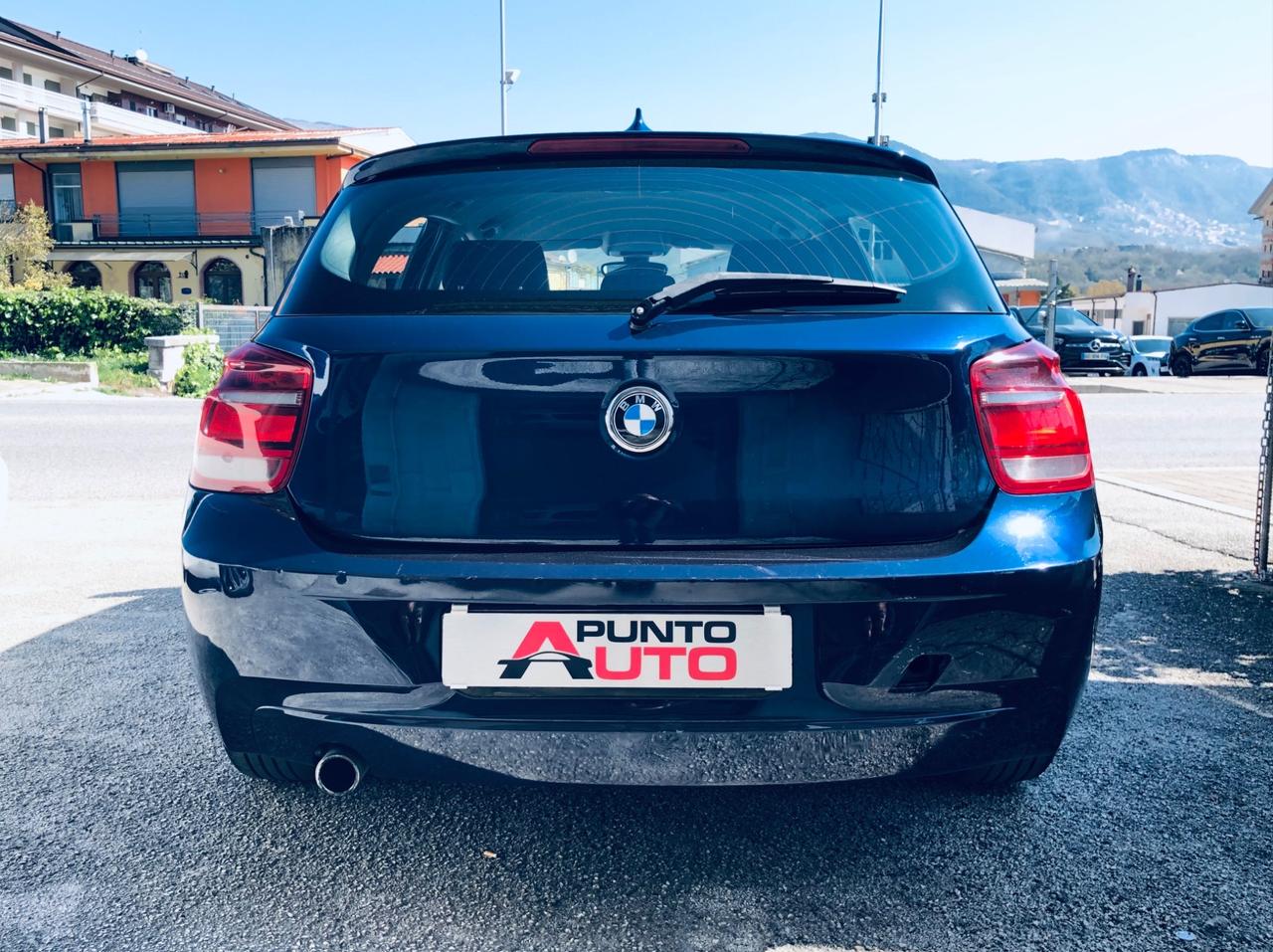 Bmw 116 116d 5p. Joy