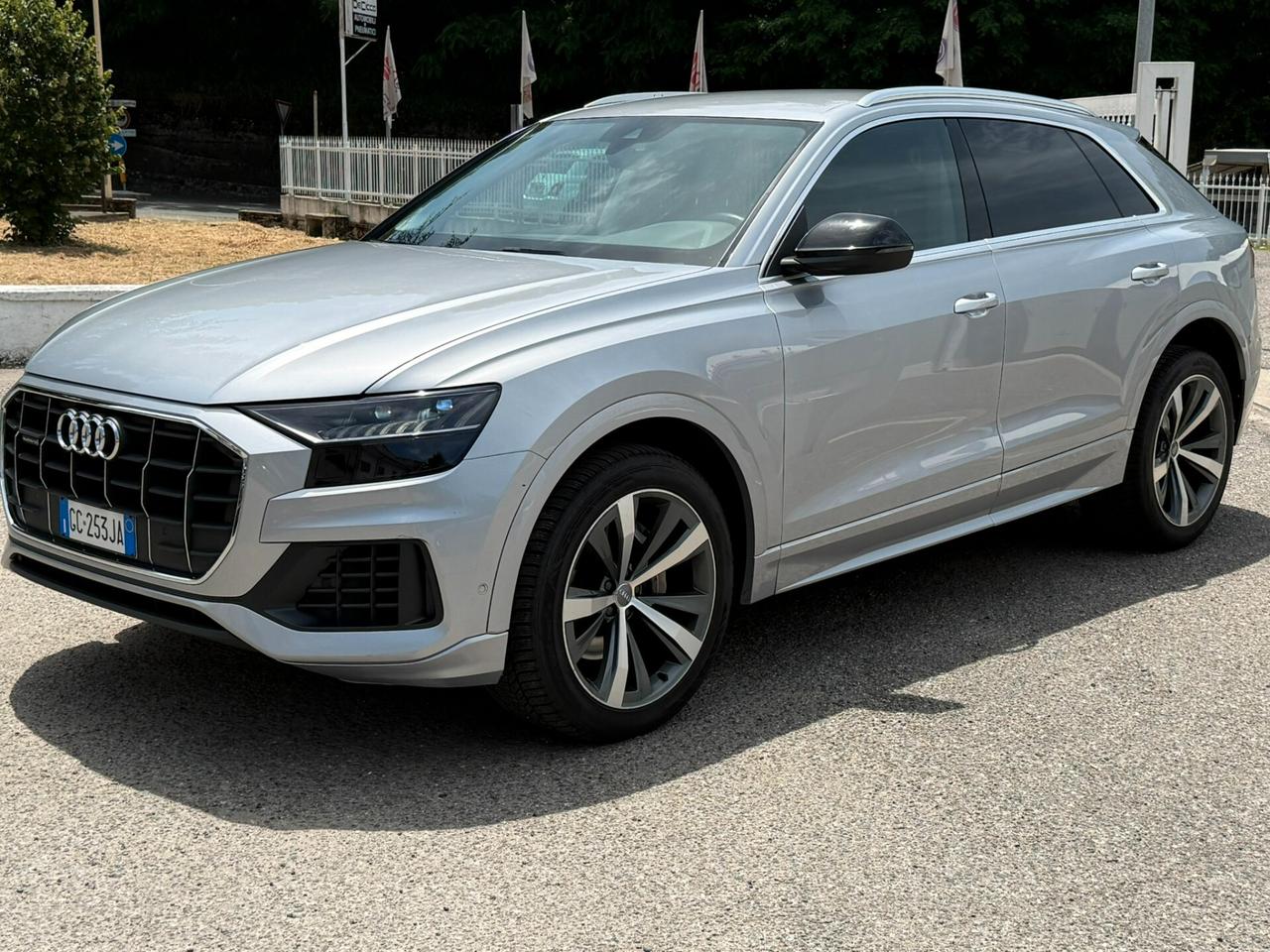 Audi Q8 50 TDI 286 CV quattro tiptronic Sport
