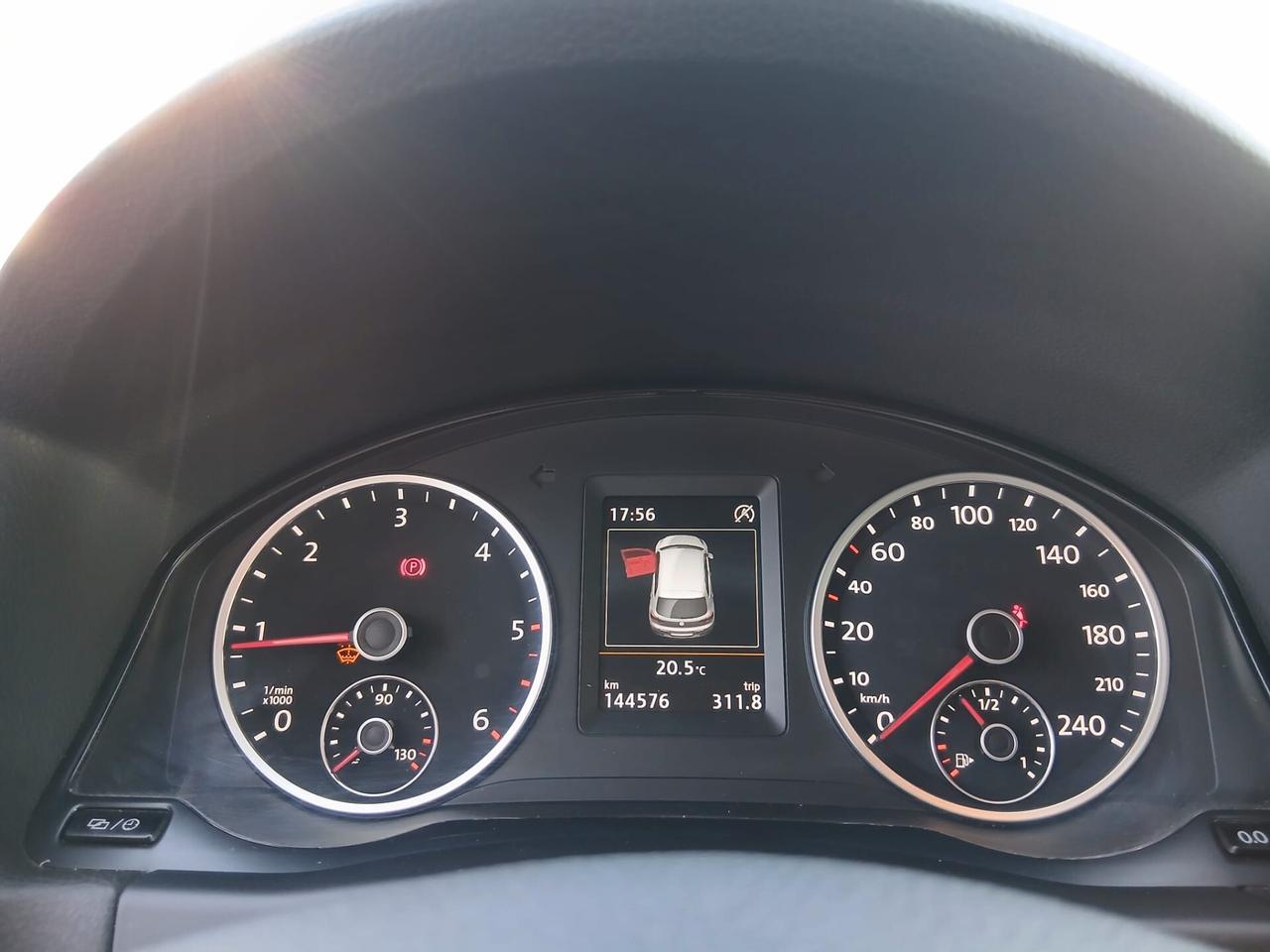 Volkswagen Tiguan 2.0 TDI 140 CV GARANTITA