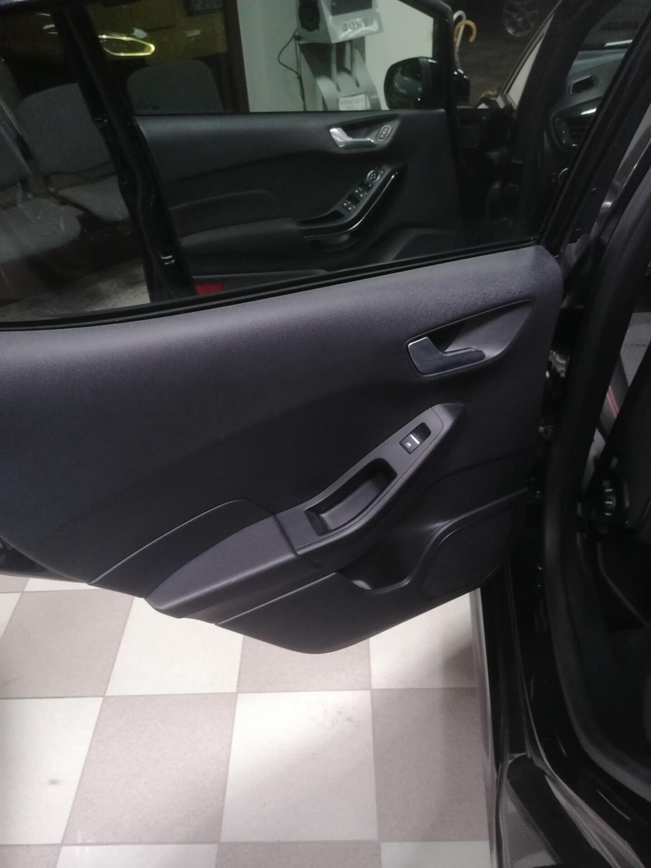 Ford Fiesta 1.5 EcoBlue 5 porte ST-Line