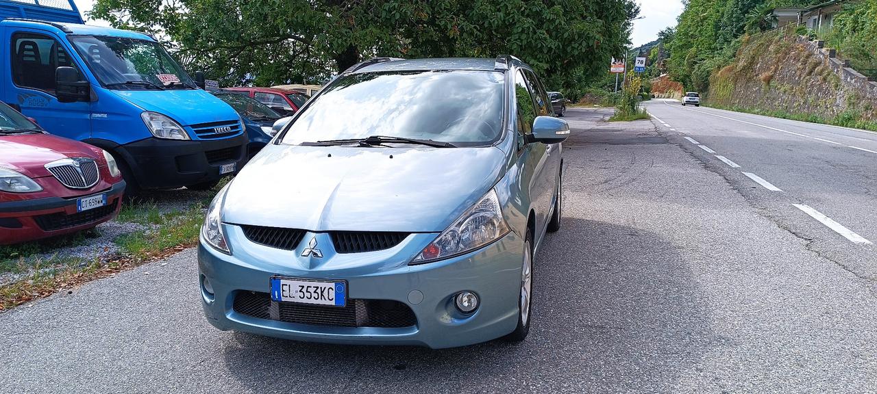 Mitsubishi Grandis NEL PREZZO COMPRESO PASSAGGIO PROPRIETA'