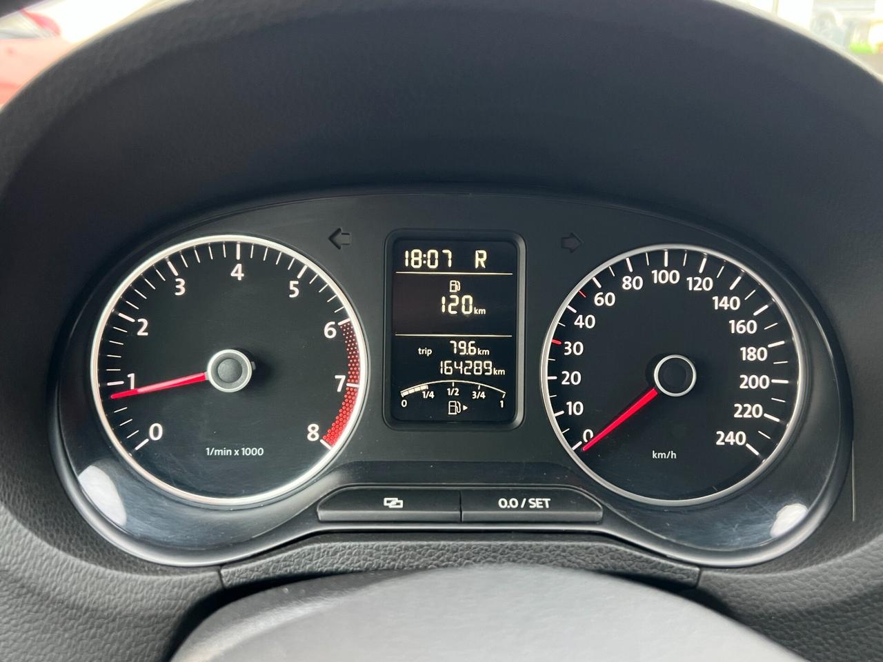 Volkswagen Polo 1.4 DSG 5 porte Highline