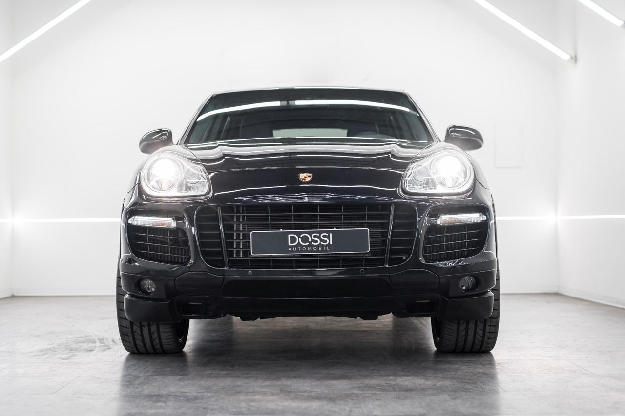 Porsche Cayenne 4.5 cat Turbo S