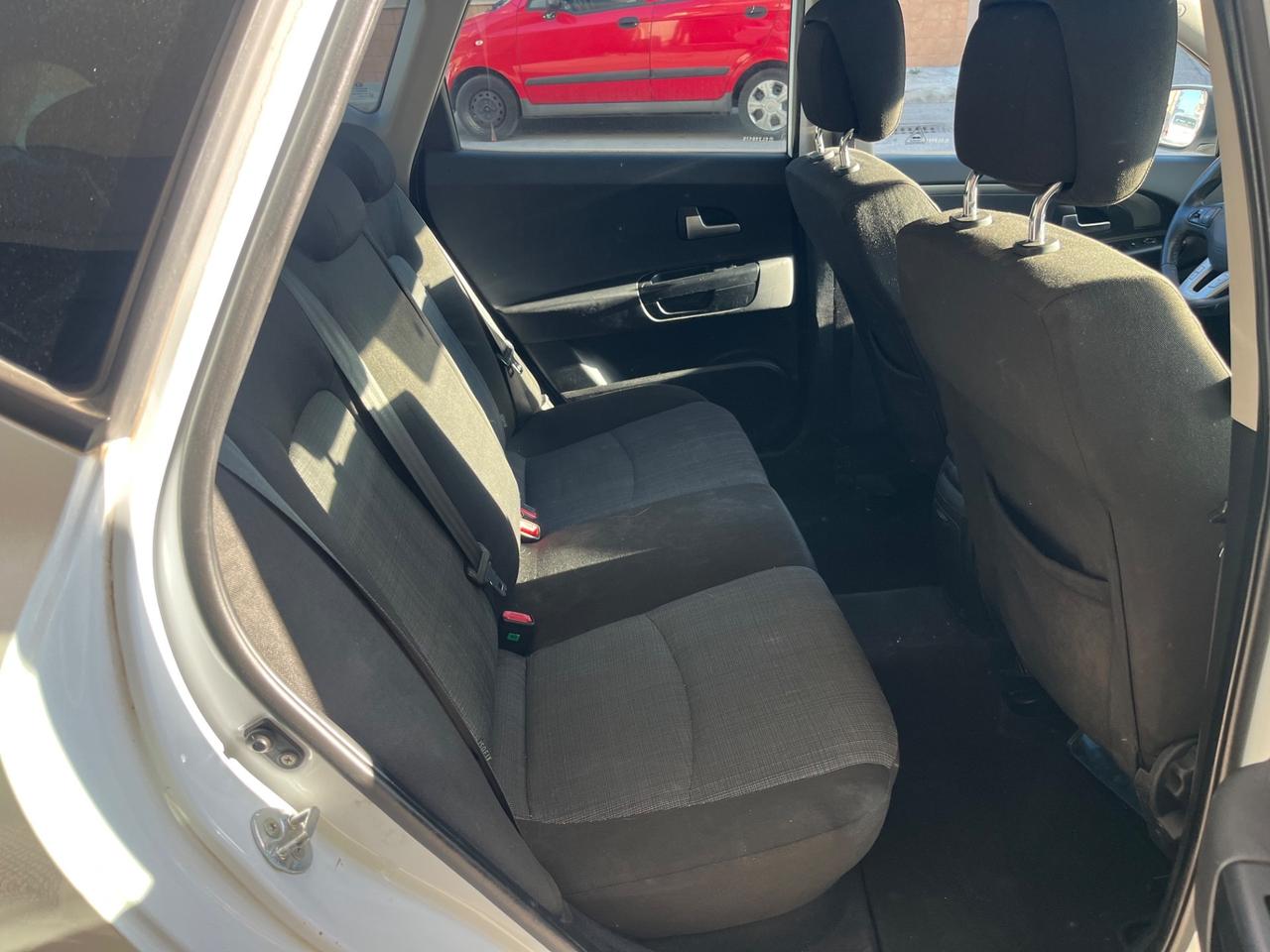 Kia Ceed cee'd Sp. Wag. 1.6 gpl optional