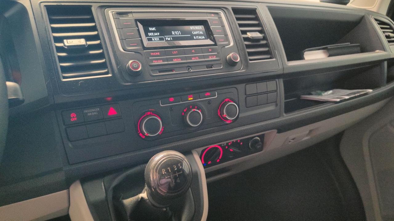 Volkswagen California CARAVELLE 2.0TDI TETTO A SOFFIETTO OMOLOGATO CAMPER