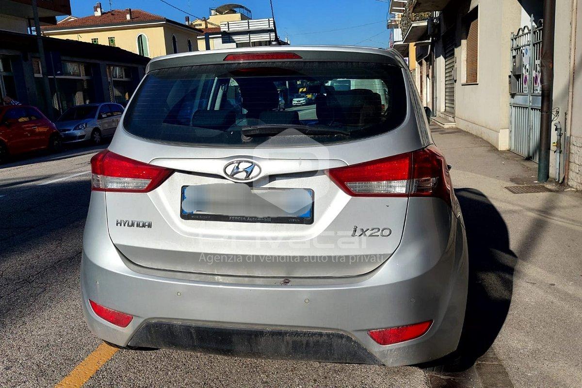 HYUNDAI ix20 1.4 90 CV Classic