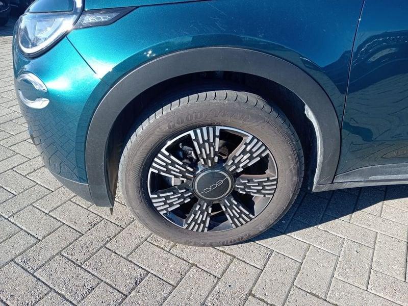 FIAT 600 1.2 Hybrid 145cv Icon