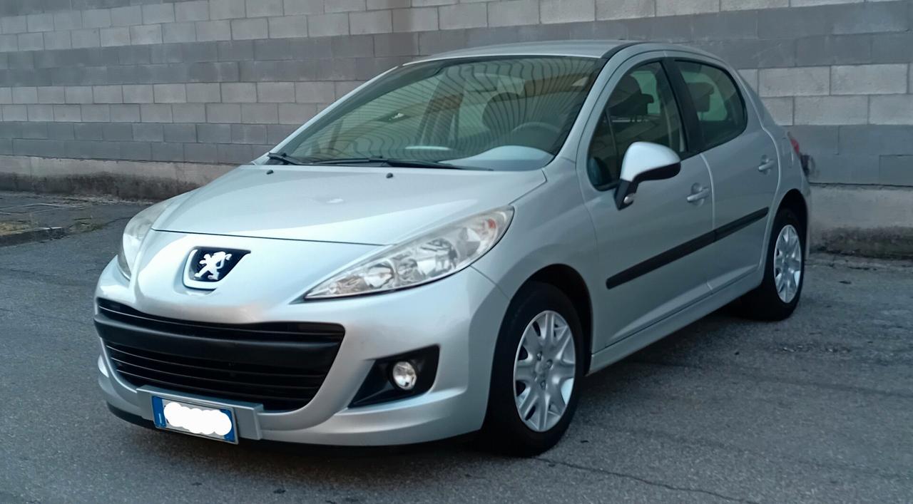 Peugeot 207 1.4 BENZINA2011 NEOP EURO5 TRATTABILE