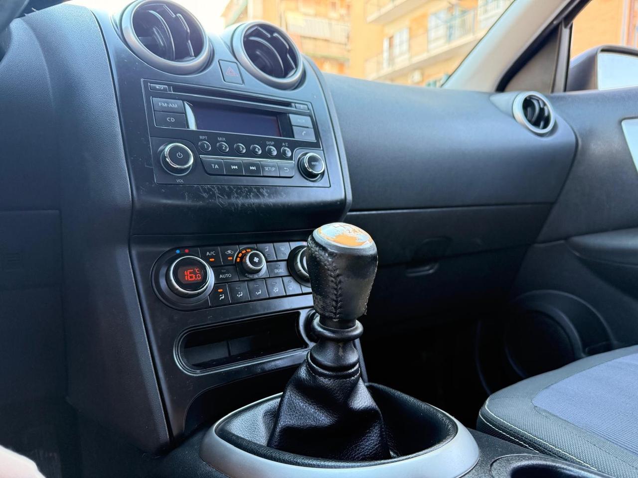 Nissan Qashqai 1.5 dCi DPF Tekna