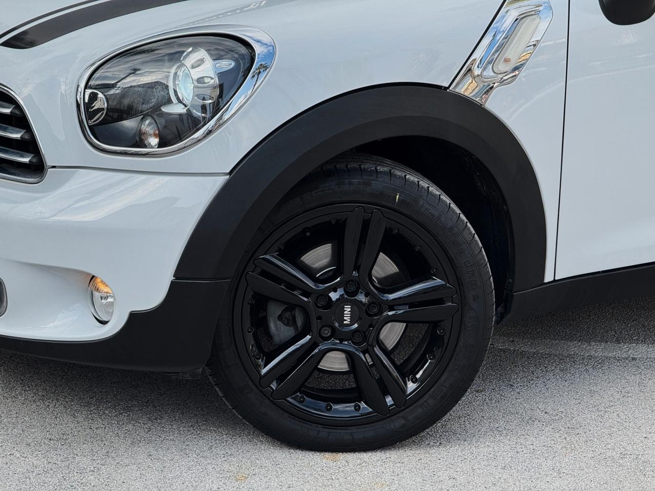 MINI Cooper D Countryman 2.0D Automatic 111CV XENON