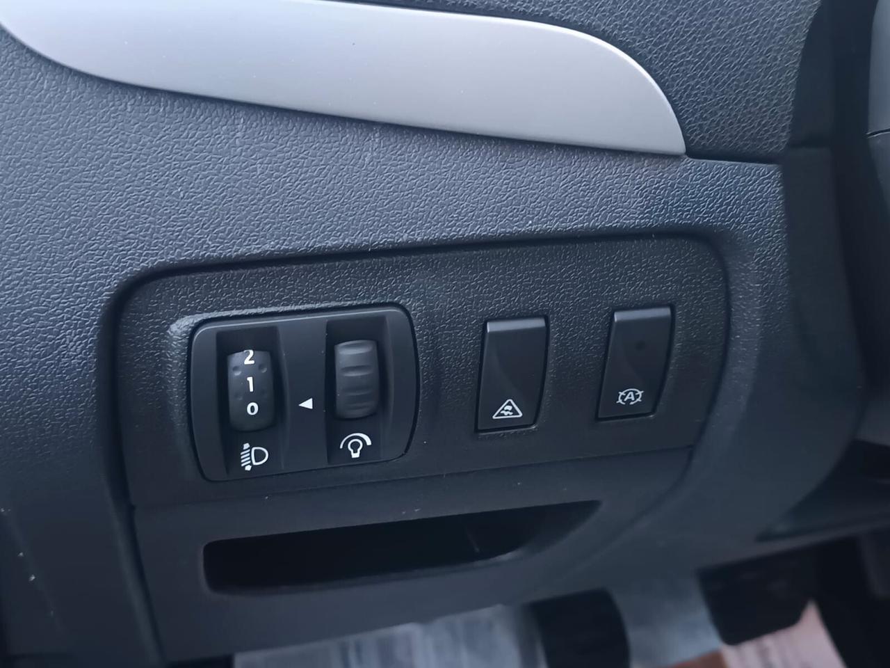 Renault Scenic XMod 2014 - 1.5 dCi Lb automobili