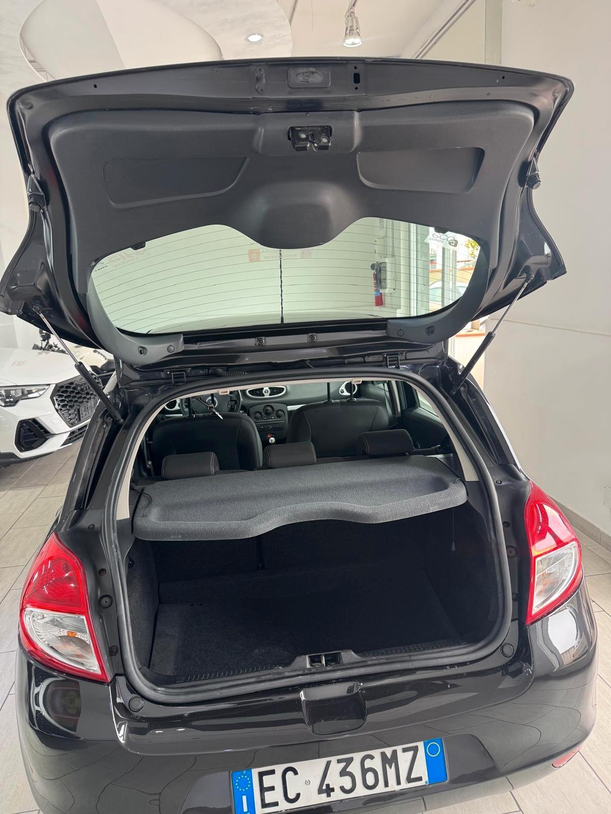 Renault Clio 1.2 16V 5 porte Luxe