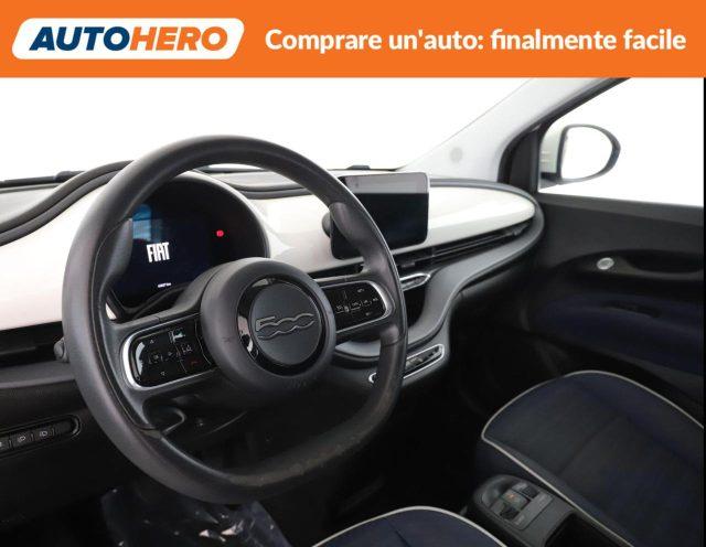FIAT 500e 3+1 42 kWh Passion
