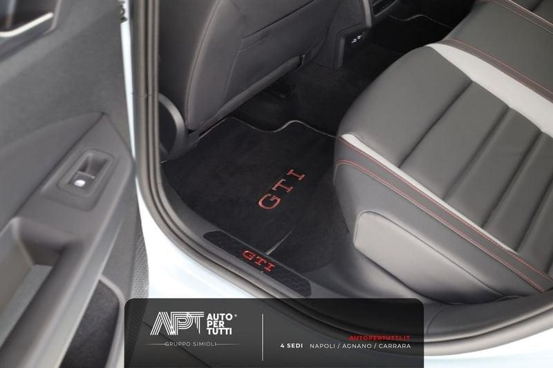Volkswagen Golf Golf 2.0 tsi GTI 265cv dsg