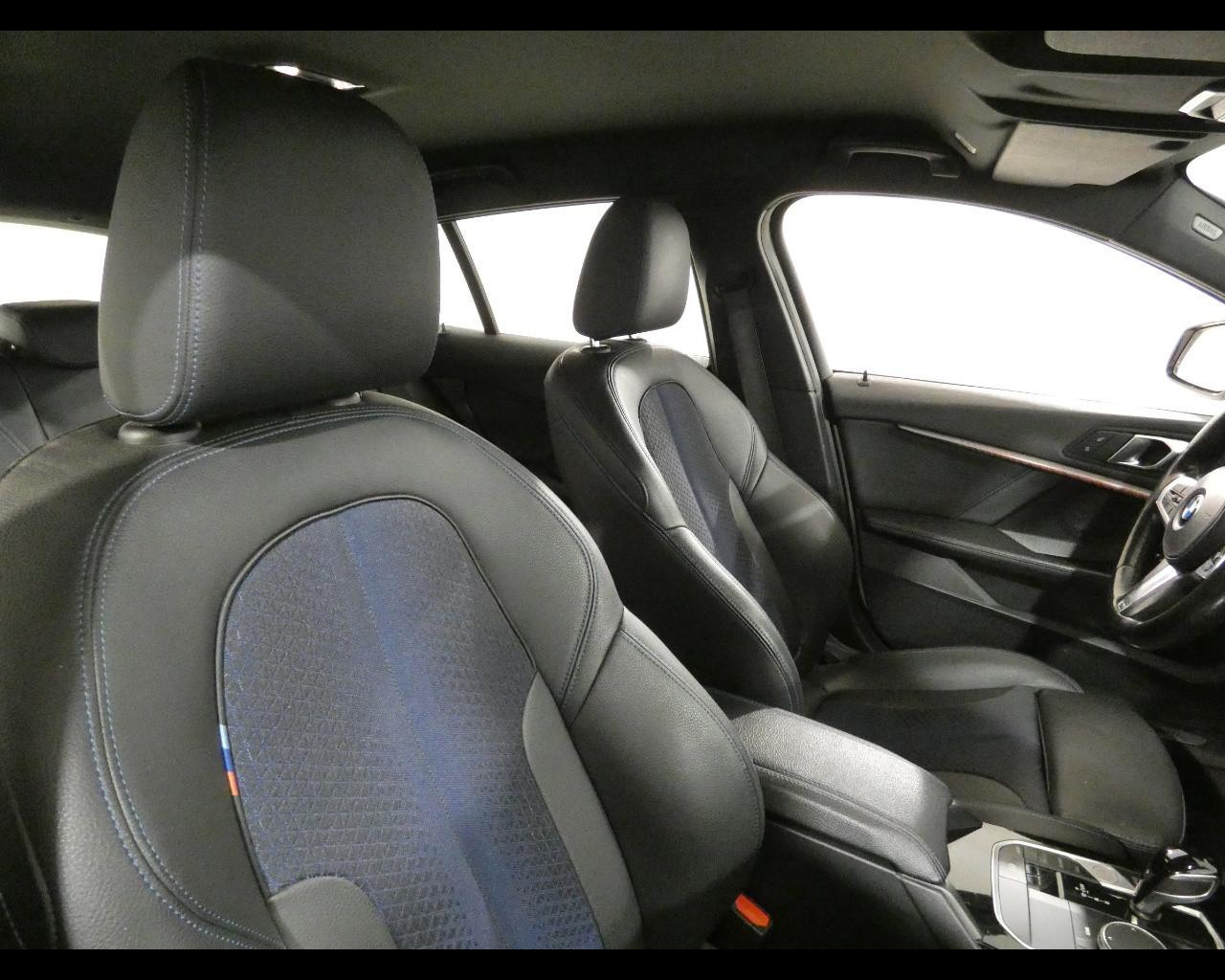 BMW Serie 1 (F40) - 118d 5p. Msport