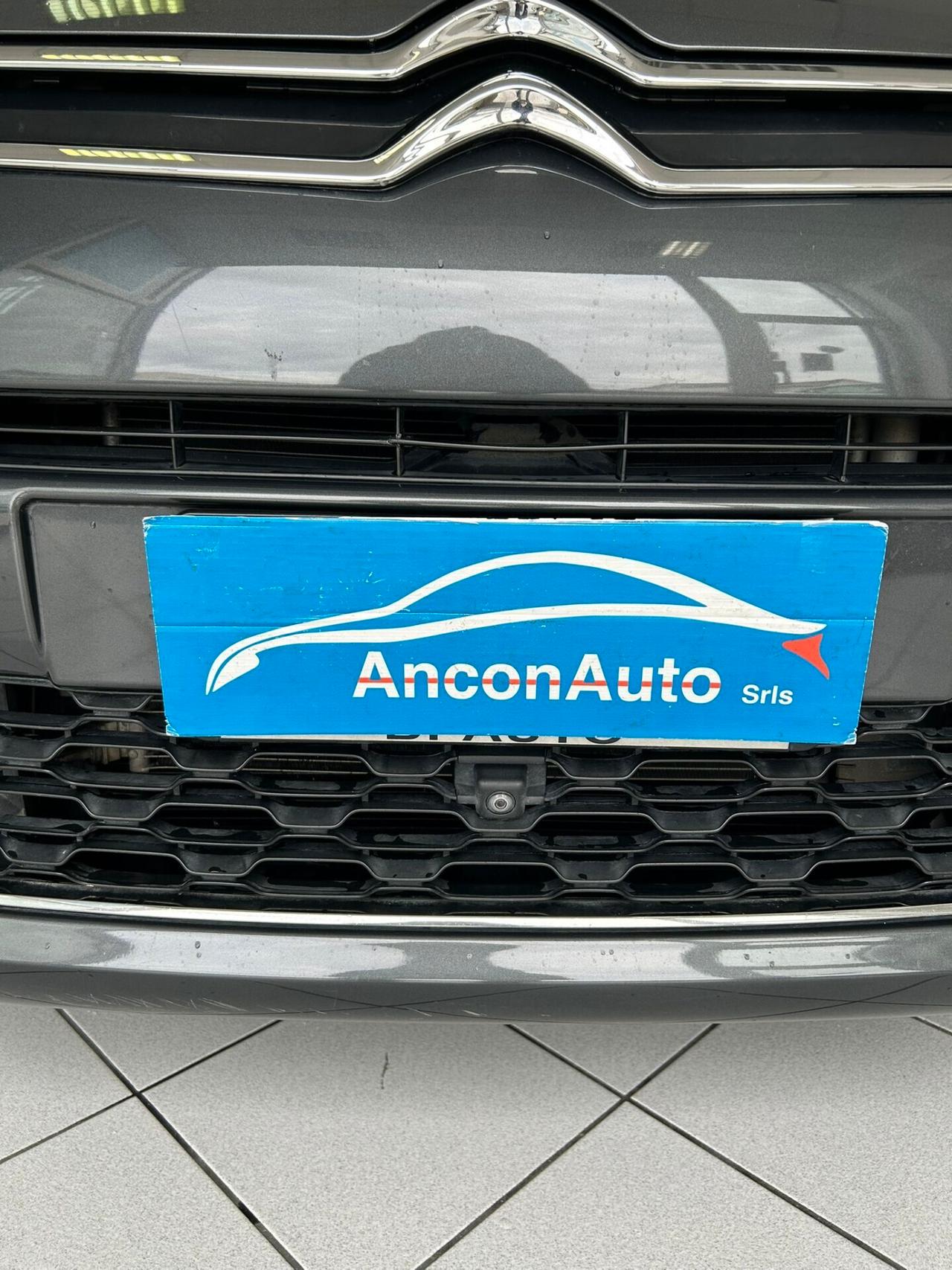 Citroen Grand C4 Picasso 7 POSTI 2015