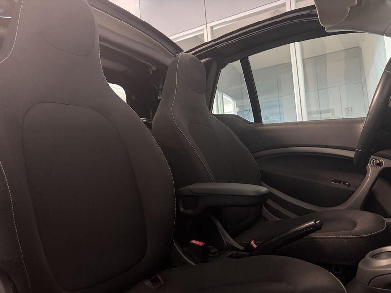 smart fortwo fortwo 70 1.0 twinamic cabrio Passion
