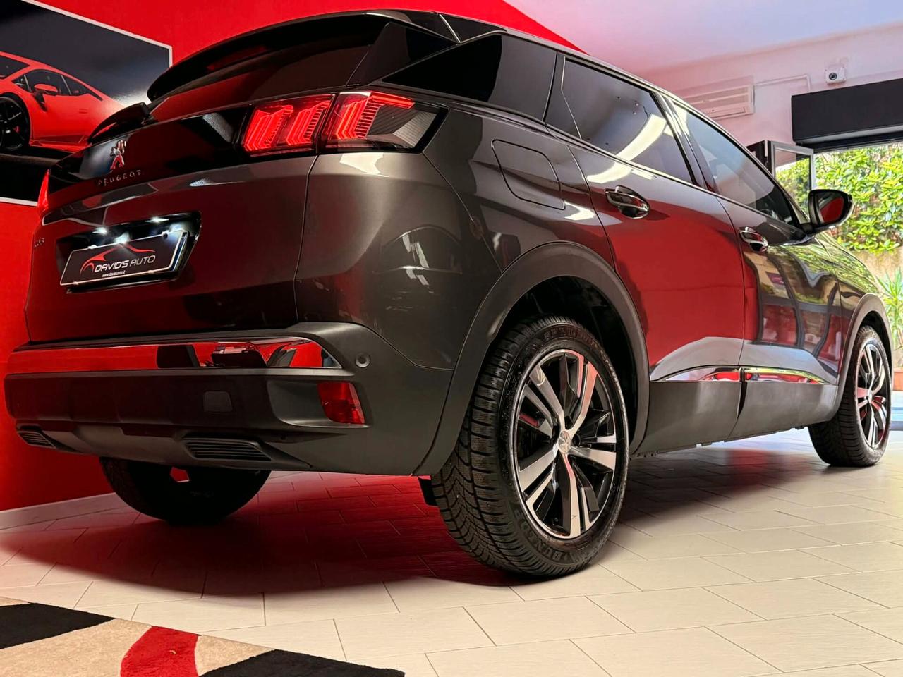 Peugeot 3008 BlueHDi 130 S&S EAT8 Allure