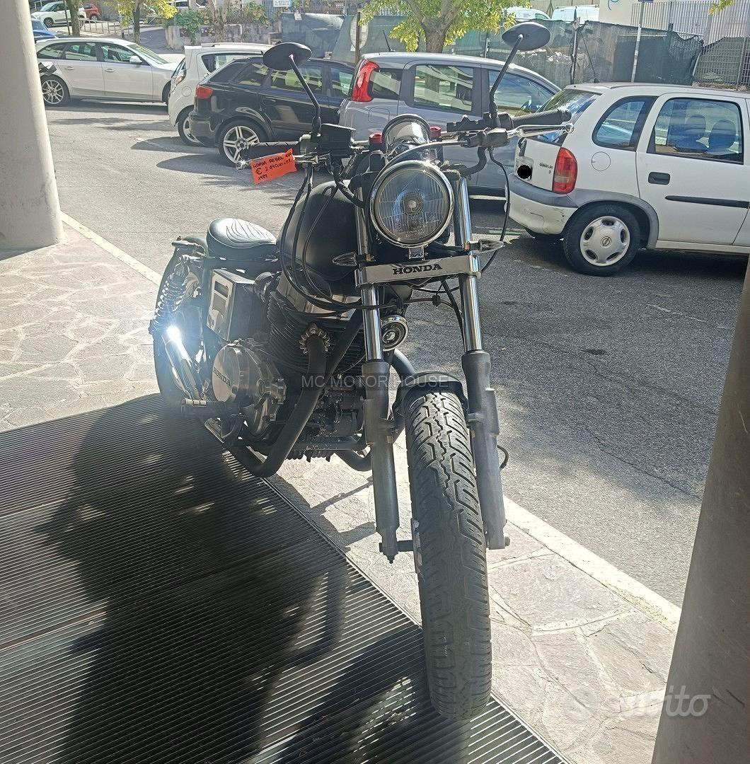 Honda rebel 450 1988 +0maggi0 casco+ rate +permute