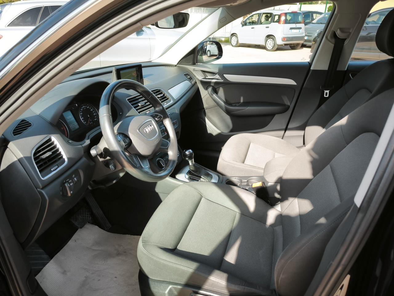 Audi Q3 2.0 TDI 150 CV S tronic Business