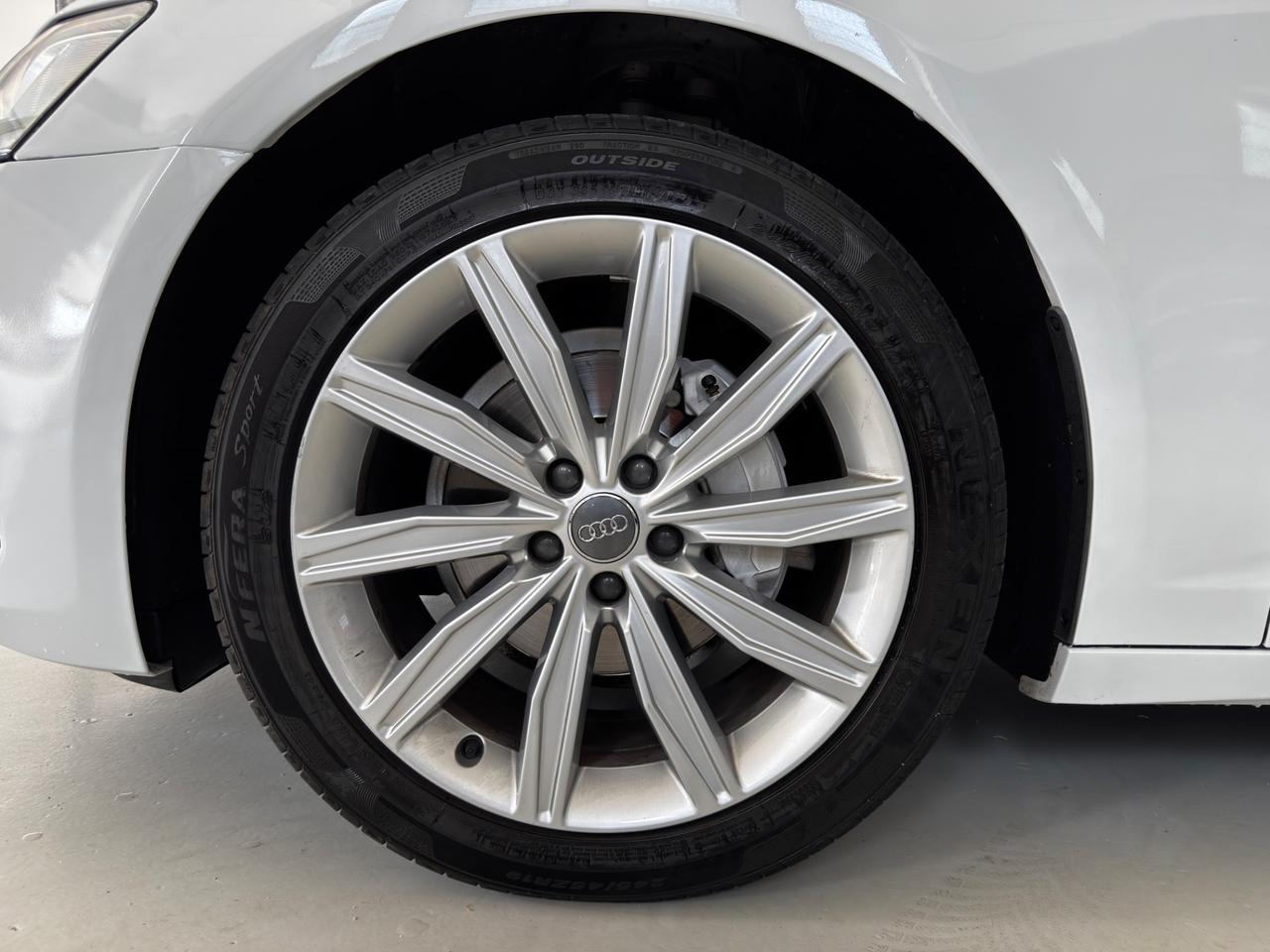 Audi A6 Avant 40 2.0 TDI quattro ultra S tronic Business Sport