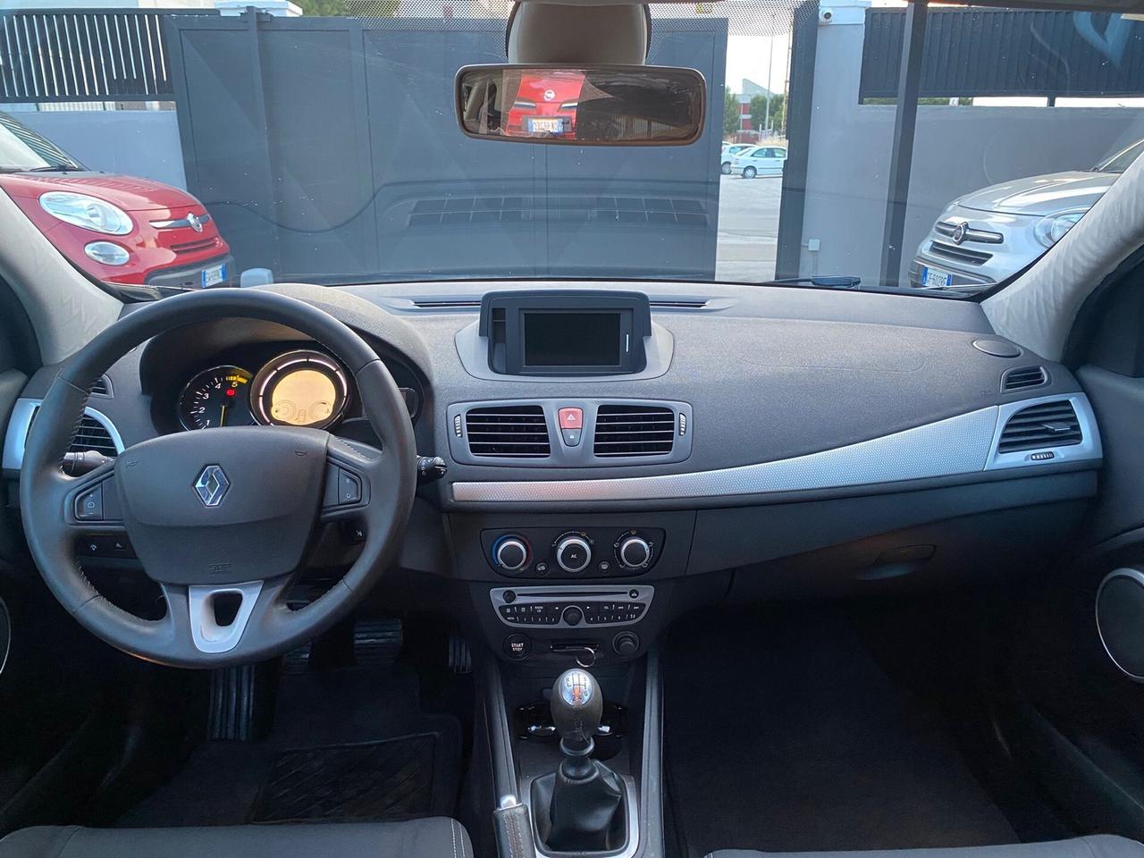 Renault Megane Mégane 1.5 dCi 110CV SporTour Attractive