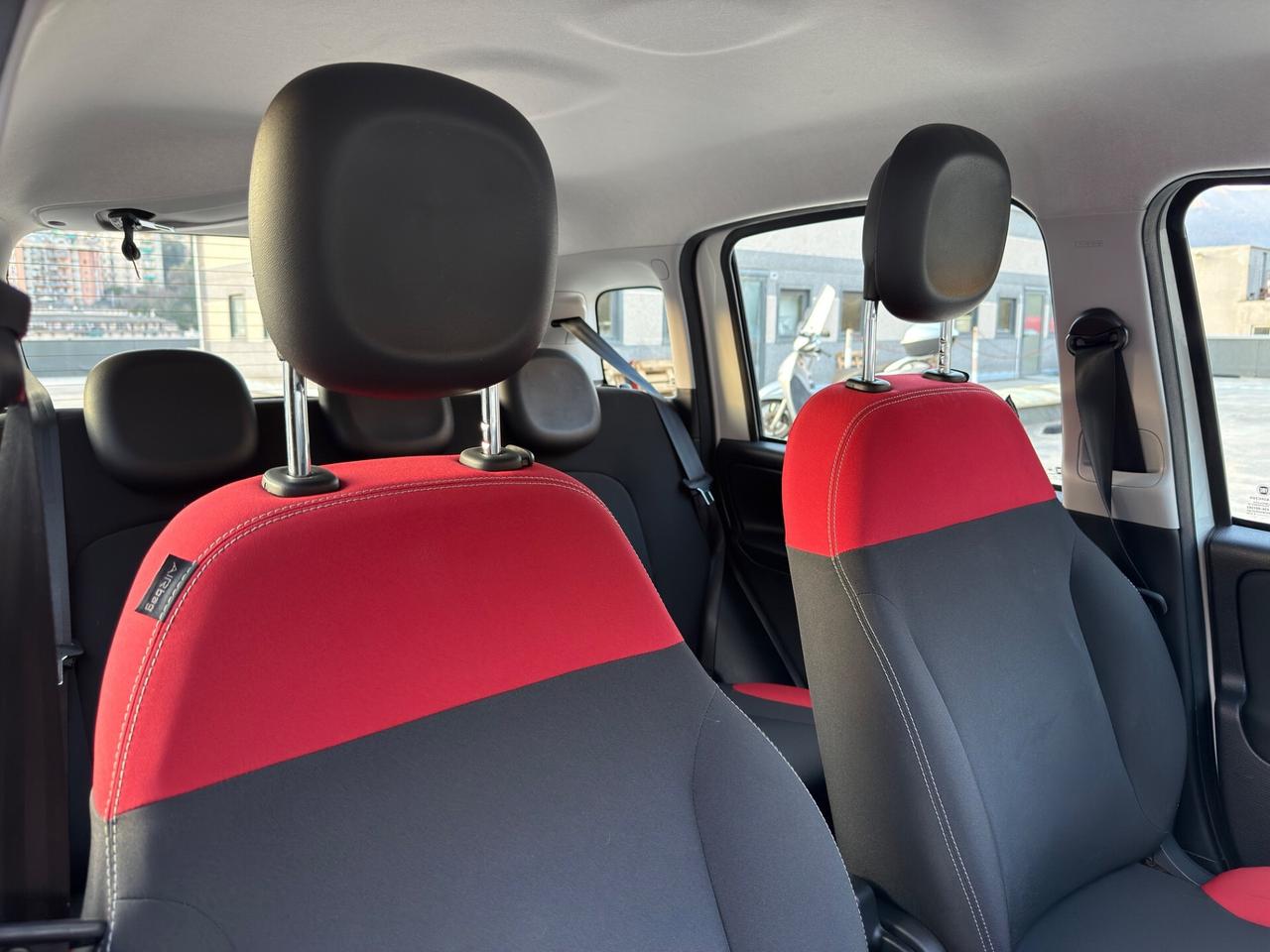 FIAT PANDA 1.2 BENZINA 69cv SOLO 23.000 KM 5 POSTI