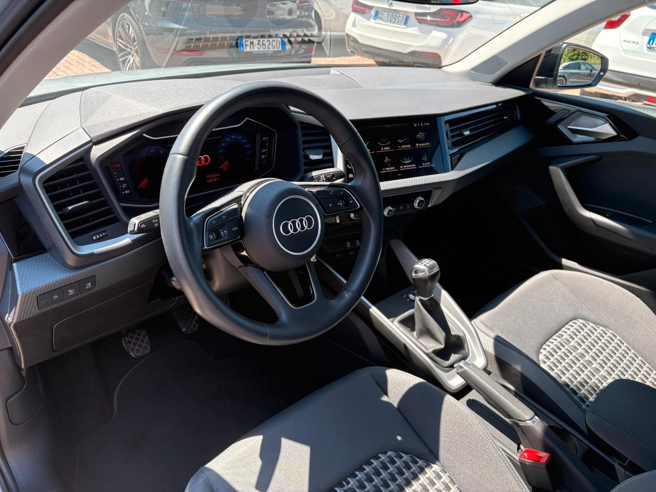 Audi A1 allstreet 35 TFSI Identity Contrast