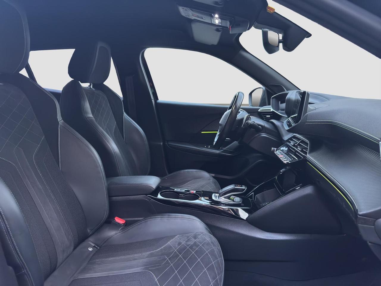 Peugeot 2008 1.2 puretech 130cv GT Pack 2021