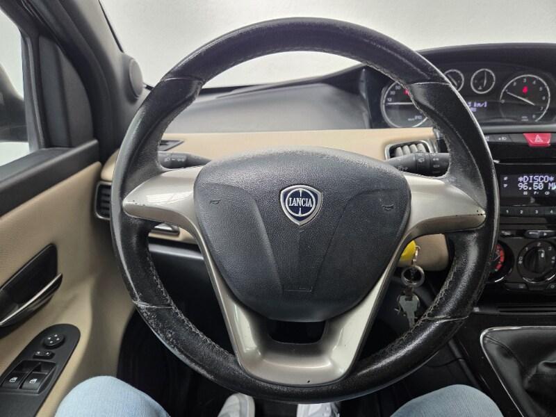 LANCIA Ypsilon 3ª serie Ypsilon 1.2 69 CV 5 po...