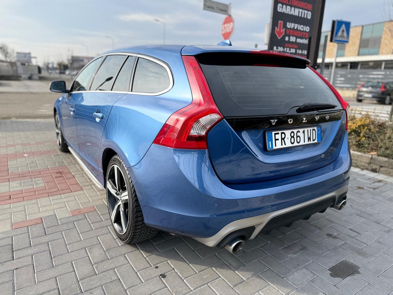 Volvo V60 R-design *AUTOMATICA *TETTO