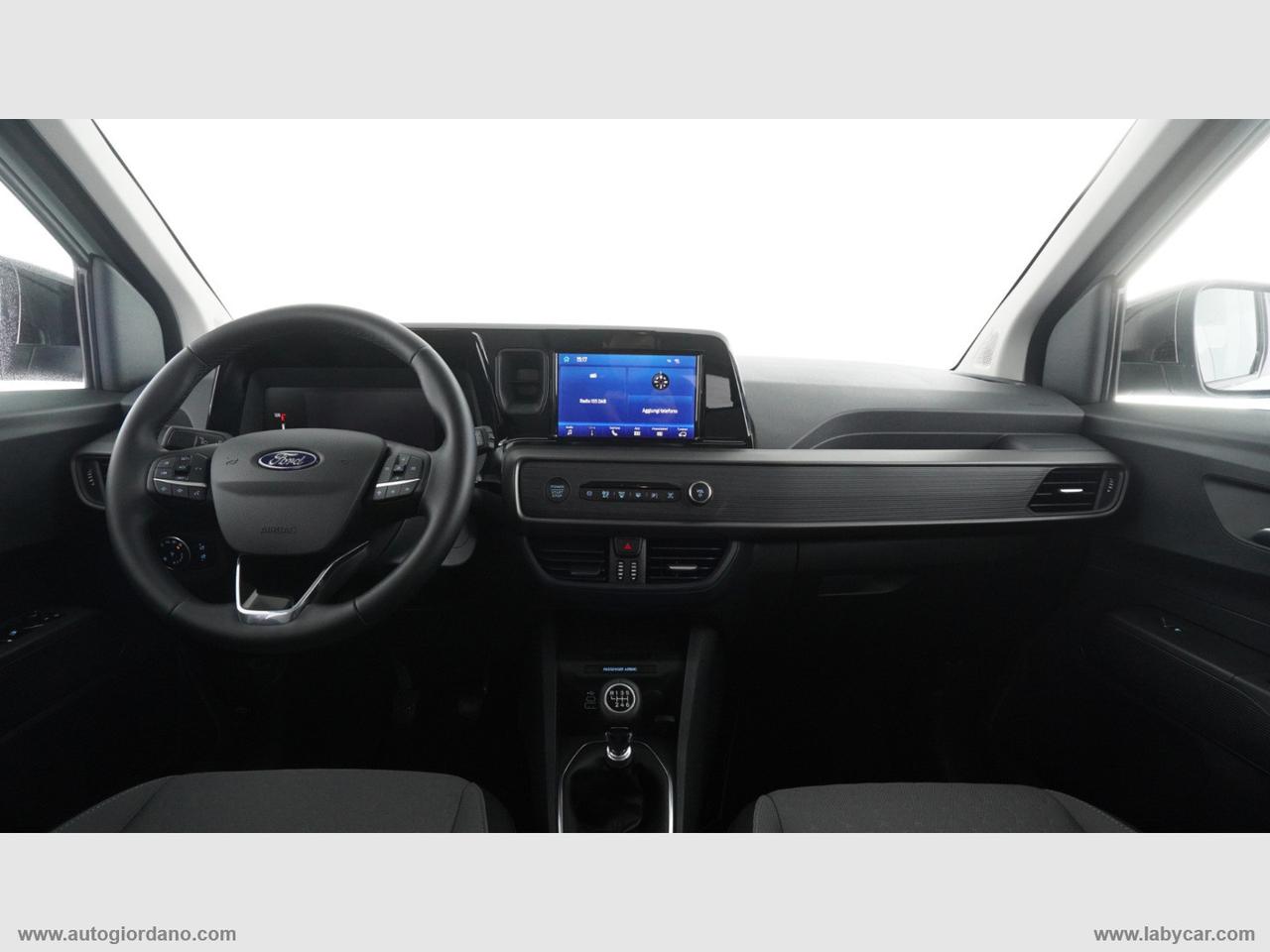 FORD Tourneo Courier 1.0 EcoBoost Titanium