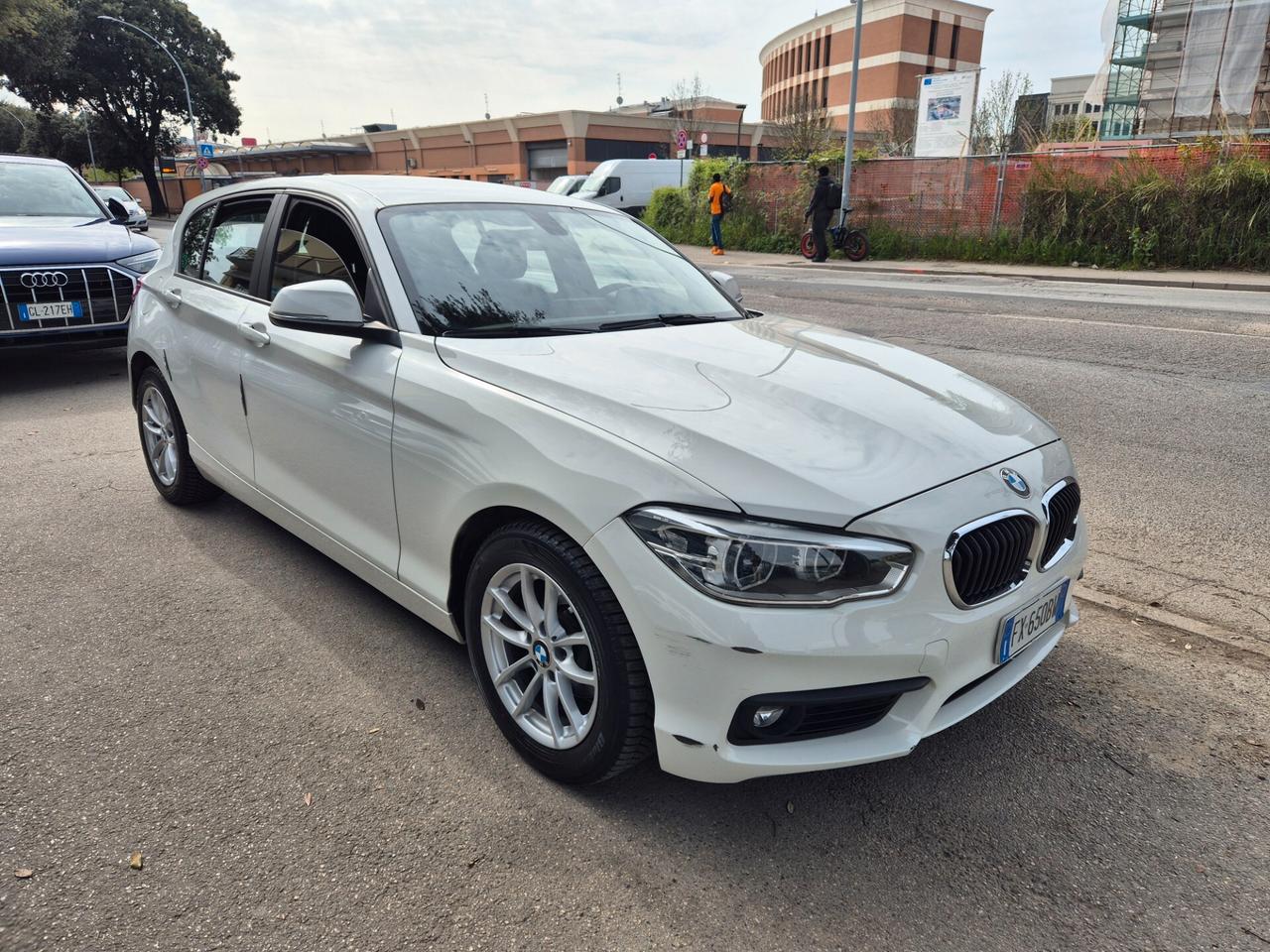 Bmw 116 116i 5p. Advantage