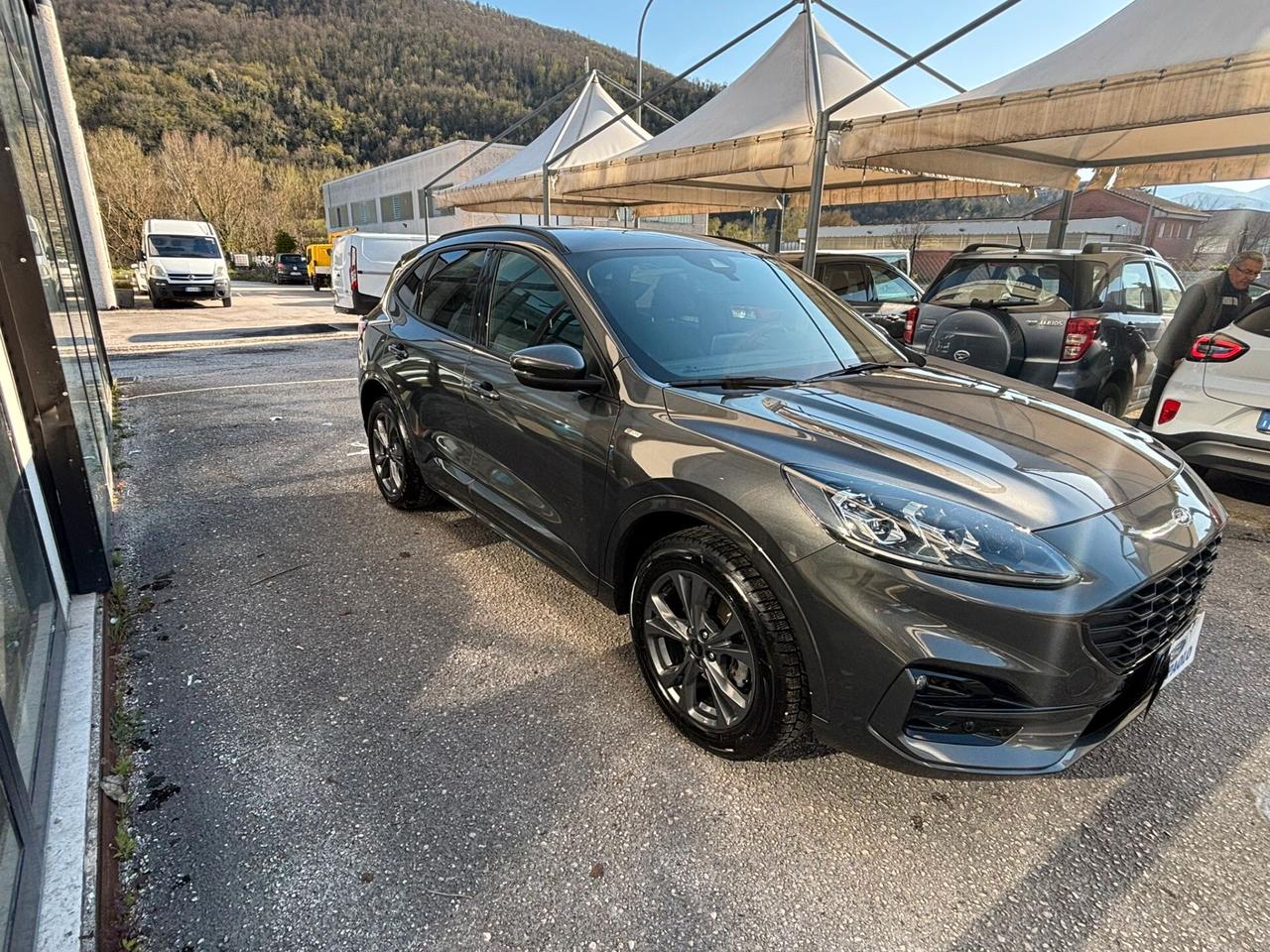 Ford Kuga 2.5 Full Hybrid 190 CV CVT AWD ST-Line X