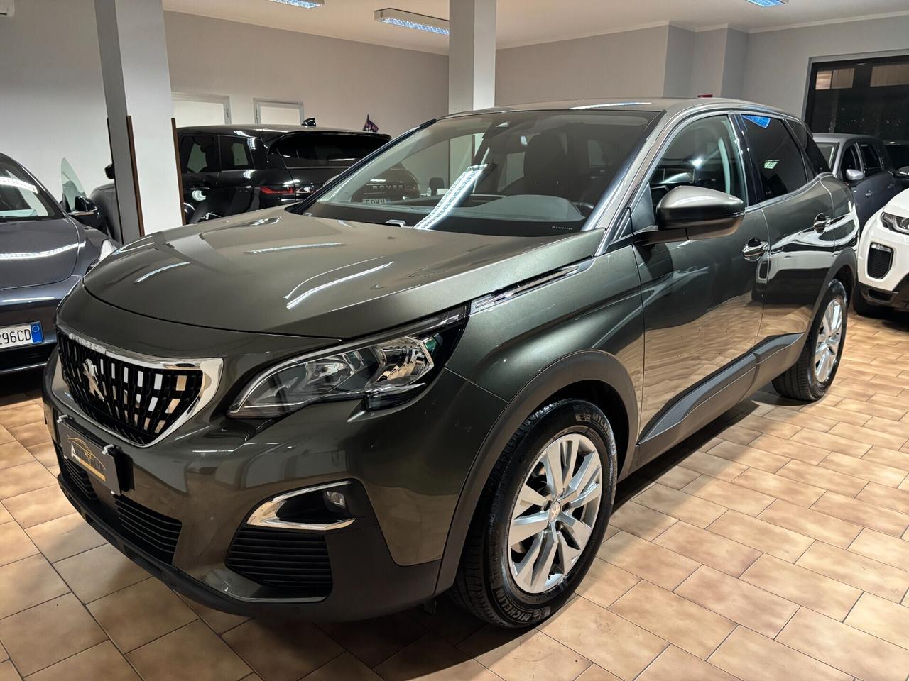 Peugeot 3008 1.2 puretech t Allure s*NEOPATENTATI*EURO6