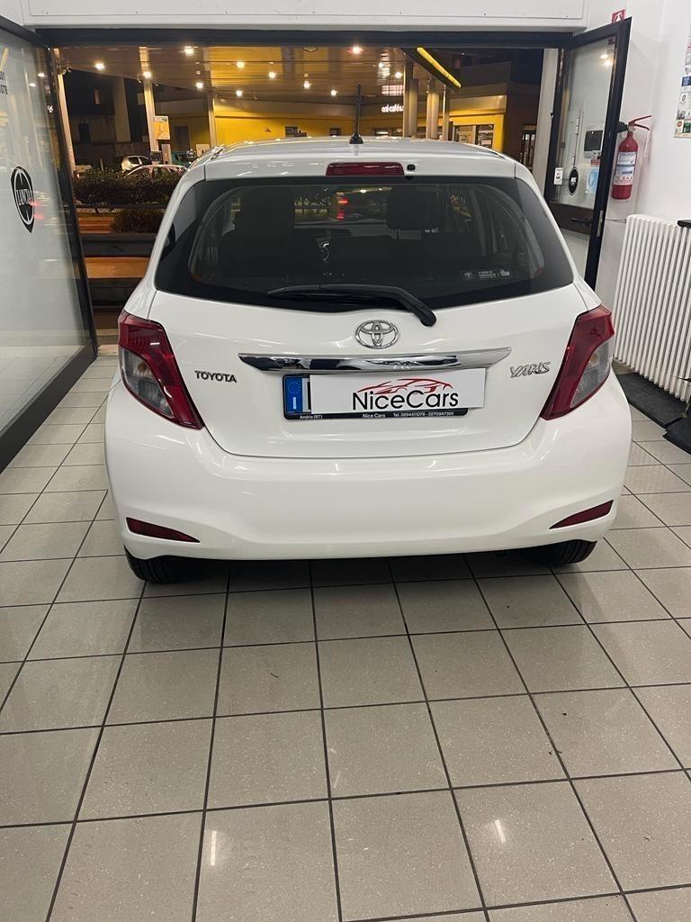 Toyota Yaris 1.4 D-4D 5 porte Lounge