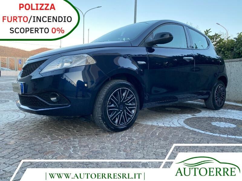 Lancia Ypsilon 1.2 69 CV 5 porte S&S Gold