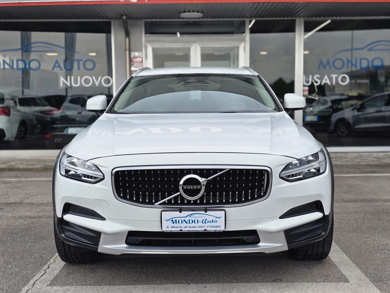 Volvo V90 CC D4 AWD 190cv Geartronic Pro Ocean Race