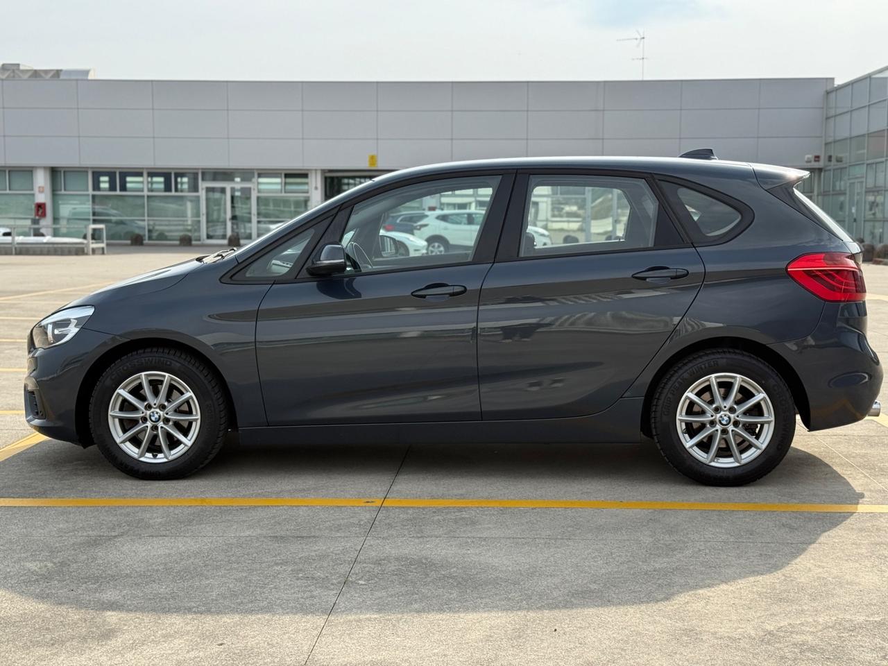 Bmw 216d Active Tourer Luxury Neopatentati EURO 6