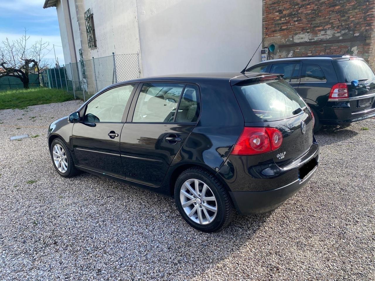 Volkswagen Golf 1.6 5p. Comfortline